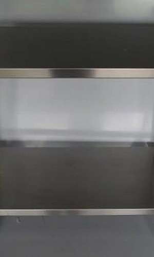 Carrinhos em Aço Inox Carrinhos em Aço Inox